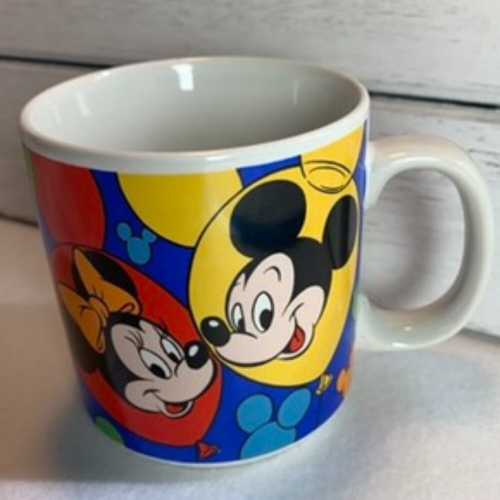 Vintage‎ Disney Characters Mug – Mickey Minnie Donald Goofy Pluto Colorful Korea